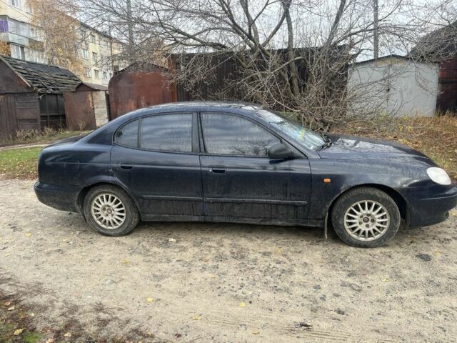 Деу Сенс 1998 у Харкові на Automoto.ua Синій Деу Сенс, об'ємом двигуна 2 л та пробігом 449 тис. км за 712 $, фото 1 на Automoto.ua