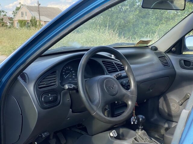 Синий Дэу Сенс, объемом двигателя 1.5 л и пробегом 196 тыс. км за 2100 $, фото 10 на Automoto.ua