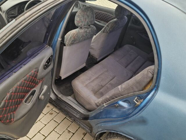 Деу Сенс 1998 у Бучаче на Automoto.ua Синій Деу Сенс, об'ємом двигуна 1.5 л та пробігом 560 тис. км за 999 $, фото 7 на Automoto.ua