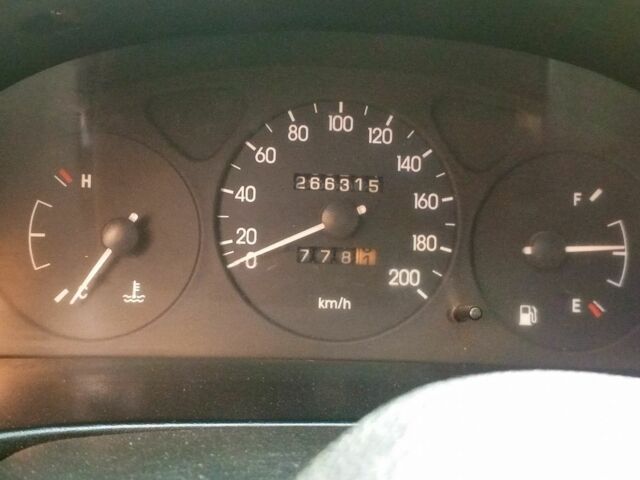 Синий Дэу Сенс, объемом двигателя 1.5 л и пробегом 3 тыс. км за 2000 $, фото 7 на Automoto.ua