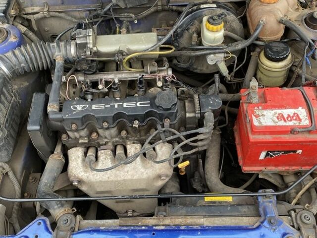 Синій Деу Сенс, об'ємом двигуна 1.5 л та пробігом 270 тис. км за 1000 $, фото 2 на Automoto.ua