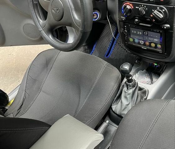 Синій Деу Сенс, об'ємом двигуна 1.5 л та пробігом 350 тис. км за 2550 $, фото 1 на Automoto.ua