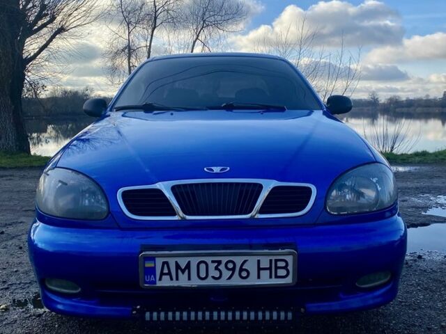 Синий Дэу Сенс, объемом двигателя 1.5 л и пробегом 220 тыс. км за 2700 $, фото 1 на Automoto.ua