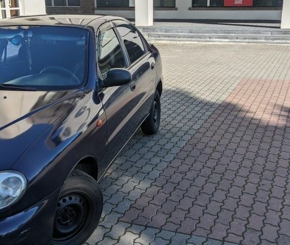 Синий Дэу Сенс, объемом двигателя 1.5 л и пробегом 210 тыс. км за 1850 $, фото 2 на Automoto.ua