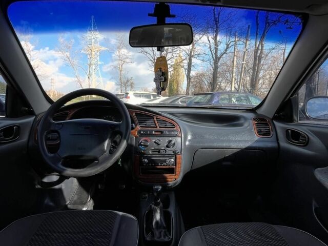 Синий Дэу Сенс, объемом двигателя 0 л и пробегом 200 тыс. км за 1900 $, фото 6 на Automoto.ua