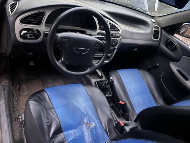 Синий Дэу Сенс, объемом двигателя 1.3 л и пробегом 272 тыс. км за 499 $, фото 7 на Automoto.ua