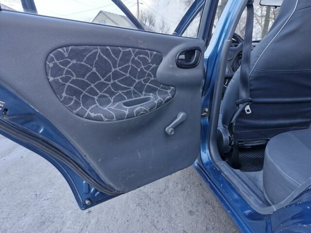 Синий Дэу Сенс, объемом двигателя 1.5 л и пробегом 130 тыс. км за 1900 $, фото 11 на Automoto.ua