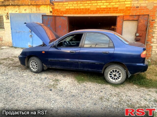 Синий Дэу Сенс, объемом двигателя 1.3 л и пробегом 284 тыс. км за 1800 $, фото 1 на Automoto.ua