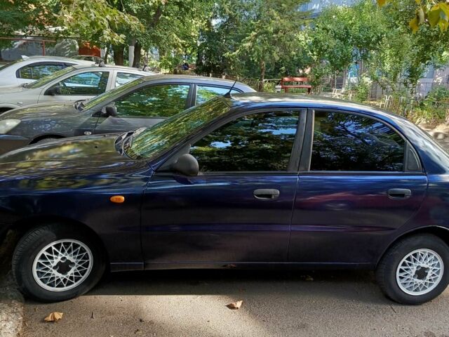 Синий Дэу Сенс, объемом двигателя 1.6 л и пробегом 197 тыс. км за 1500 $, фото 2 на Automoto.ua