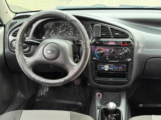 Синий Дэу Сенс, объемом двигателя 1.3 л и пробегом 192 тыс. км за 1700 $, фото 13 на Automoto.ua