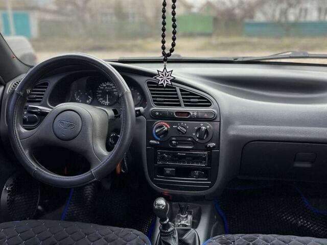 Синий Дэу Сенс, объемом двигателя 1.3 л и пробегом 220 тыс. км за 2500 $, фото 4 на Automoto.ua