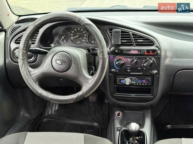 Синий Дэу Сенс, объемом двигателя 1.3 л и пробегом 191 тыс. км за 1700 $, фото 13 на Automoto.ua