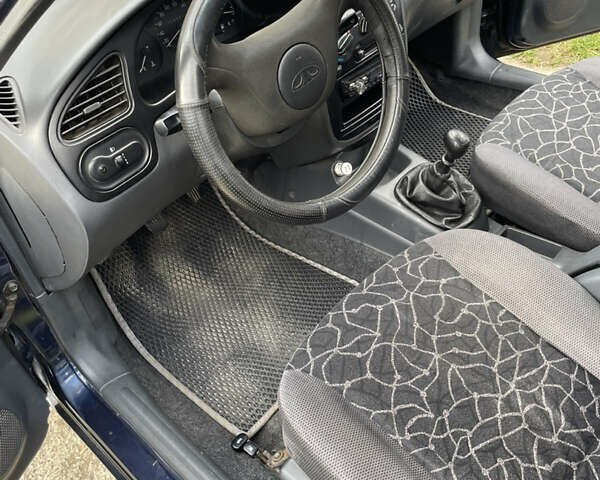 Деу Сенс 2003 у Львові на Automoto.ua Синій Деу Сенс, об'ємом двигуна 1.3 л та пробігом 258 тис. км за 1500 $, фото 14 на Automoto.ua
