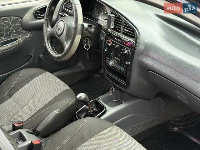 Синий Дэу Сенс, объемом двигателя 1.3 л и пробегом 191 тыс. км за 1700 $, фото 12 на Automoto.ua