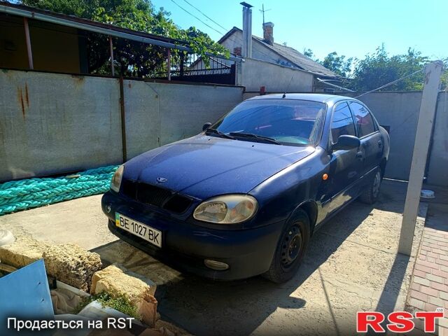 Синий Дэу Сенс, объемом двигателя 1.3 л и пробегом 250 тыс. км за 1200 $, фото 1 на Automoto.ua