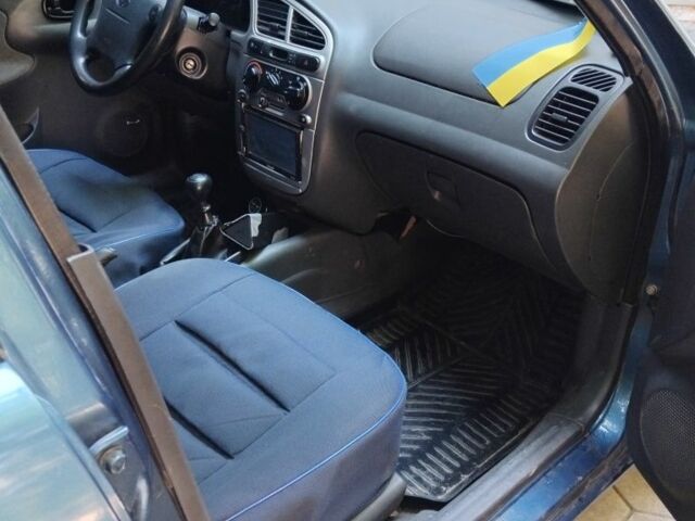 Синій Деу Сенс, об'ємом двигуна 1.6 л та пробігом 209 тис. км за 1610 $, фото 6 на Automoto.ua