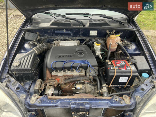 Синий Дэу Сенс, объемом двигателя 0 л и пробегом 224 тыс. км за 1599 $, фото 10 на Automoto.ua