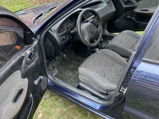 Синий Дэу Сенс, объемом двигателя 1.1 л и пробегом 200 тыс. км за 1467 $, фото 5 на Automoto.ua