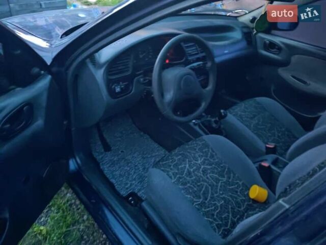 Синій Деу Сенс, об'ємом двигуна 1.3 л та пробігом 170 тис. км за 2000 $, фото 3 на Automoto.ua