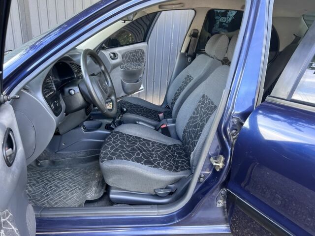 Деу Сенс 2004 у Хороле на Automoto.ua Синій Деу Сенс, об'ємом двигуна 1.5 л та пробігом 244 тис. км за 2399 $, фото 10 на Automoto.ua