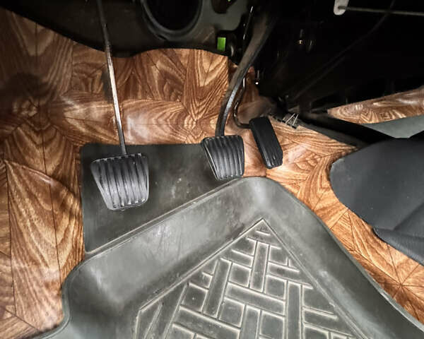 Синій Деу Сенс, об'ємом двигуна 1.3 л та пробігом 90 тис. км за 3100 $, фото 12 на Automoto.ua