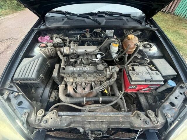 Синій Деу Сенс, об'ємом двигуна 1.3 л та пробігом 3 тис. км за 1600 $, фото 2 на Automoto.ua