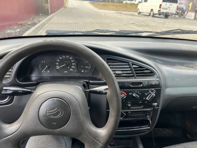 Синий Дэу Сенс, объемом двигателя 1.3 л и пробегом 279 тыс. км за 600 $, фото 8 на Automoto.ua