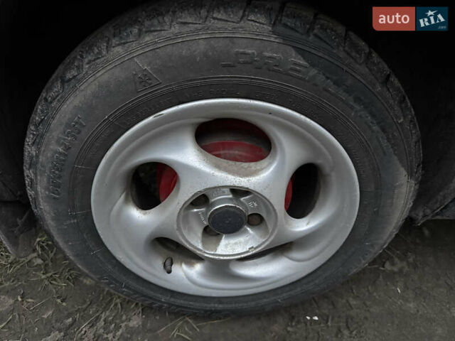 Синий Дэу Сенс, объемом двигателя 1.3 л и пробегом 300 тыс. км за 1350 $, фото 4 на Automoto.ua