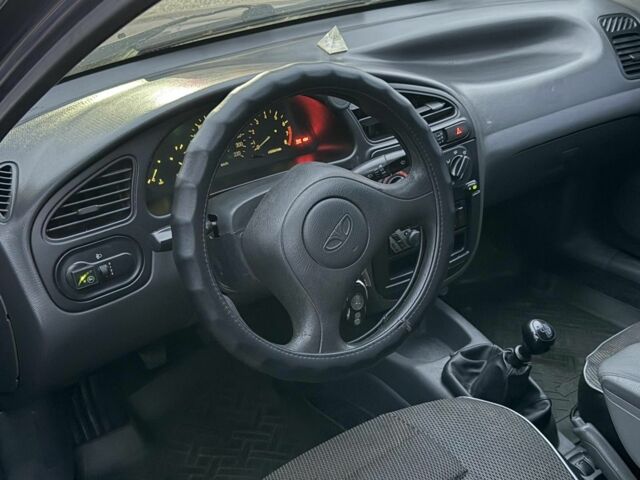 Синий Дэу Сенс, объемом двигателя 1.5 л и пробегом 300 тыс. км за 2099 $, фото 5 на Automoto.ua