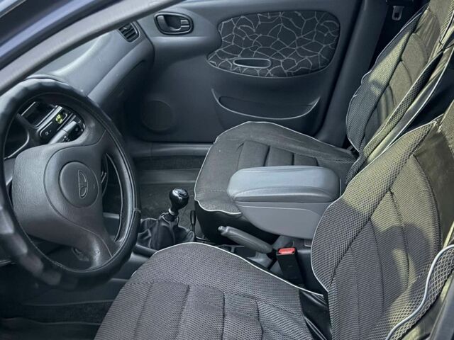 Синий Дэу Сенс, объемом двигателя 1.5 л и пробегом 300 тыс. км за 2099 $, фото 6 на Automoto.ua