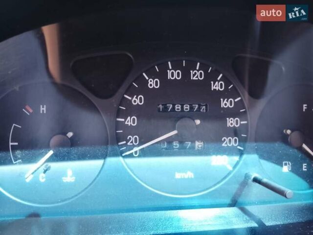 Синий Дэу Сенс, объемом двигателя 1.3 л и пробегом 178 тыс. км за 2000 $, фото 1 на Automoto.ua
