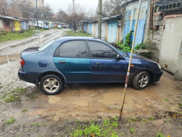 Синий Дэу Сенс, объемом двигателя 1.5 л и пробегом 217 тыс. км за 2100 $, фото 3 на Automoto.ua