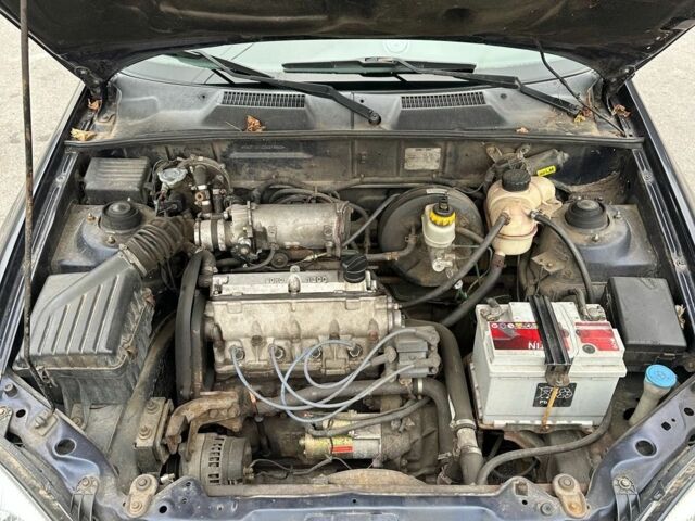 Синий Дэу Сенс, объемом двигателя 1.3 л и пробегом 380 тыс. км за 1600 $, фото 4 на Automoto.ua