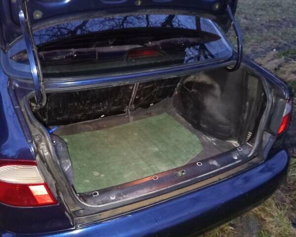 Синій Деу Сенс, об'ємом двигуна 1.3 л та пробігом 233 тис. км за 1900 $, фото 2 на Automoto.ua