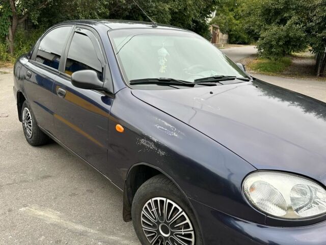 Синий Дэу Сенс, объемом двигателя 1.3 л и пробегом 380 тыс. км за 1600 $, фото 1 на Automoto.ua