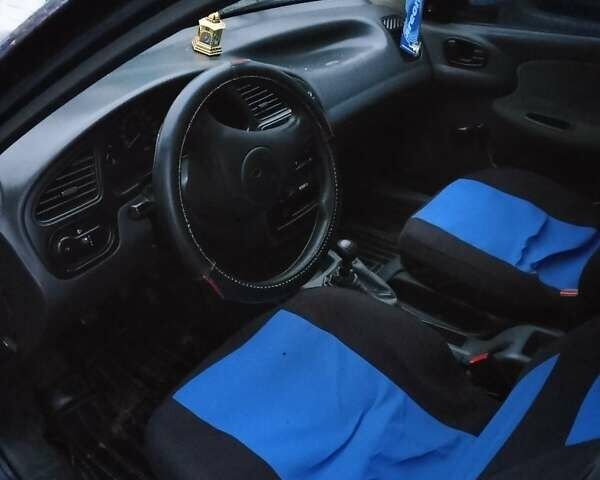 Синий Дэу Сенс, объемом двигателя 1.3 л и пробегом 190 тыс. км за 1750 $, фото 3 на Automoto.ua