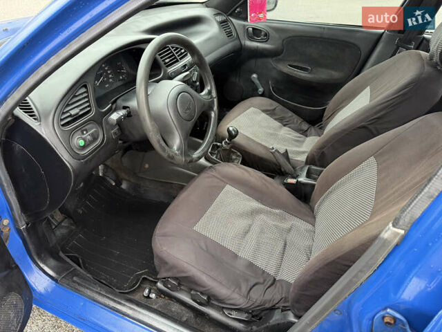 Синий Дэу Сенс, объемом двигателя 1.3 л и пробегом 156 тыс. км за 1000 $, фото 4 на Automoto.ua