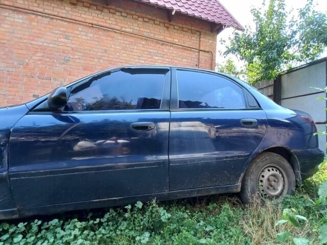 Синий Дэу Сенс, объемом двигателя 1.3 л и пробегом 318 тыс. км за 1400 $, фото 5 на Automoto.ua