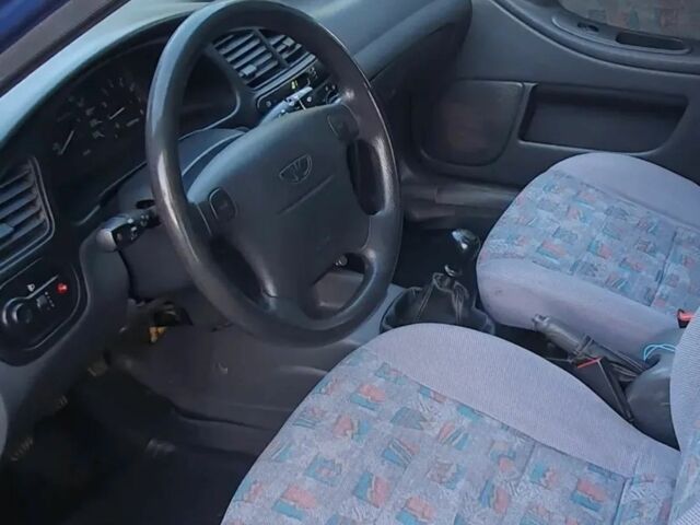 Синий Дэу Сенс, объемом двигателя 1.5 л и пробегом 245 тыс. км за 2650 $, фото 4 на Automoto.ua