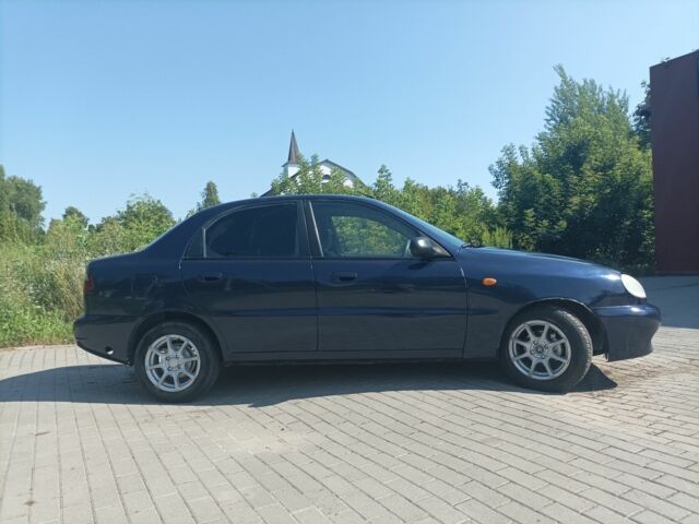 Синий Дэу Сенс, объемом двигателя 1.5 л и пробегом 225 тыс. км за 1999 $, фото 3 на Automoto.ua