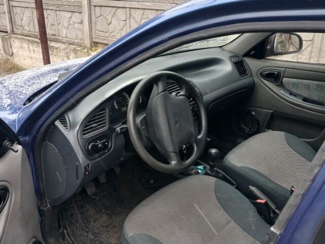 Синий Дэу Сенс, объемом двигателя 1.5 л и пробегом 114 тыс. км за 2700 $, фото 5 на Automoto.ua