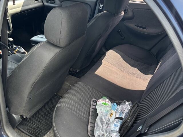 Синий Дэу Сенс, объемом двигателя 1.3 л и пробегом 287 тыс. км за 1600 $, фото 4 на Automoto.ua