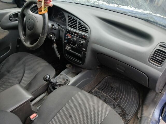 Синій Деу Сенс, об'ємом двигуна 1.5 л та пробігом 164 тис. км за 1400 $, фото 1 на Automoto.ua