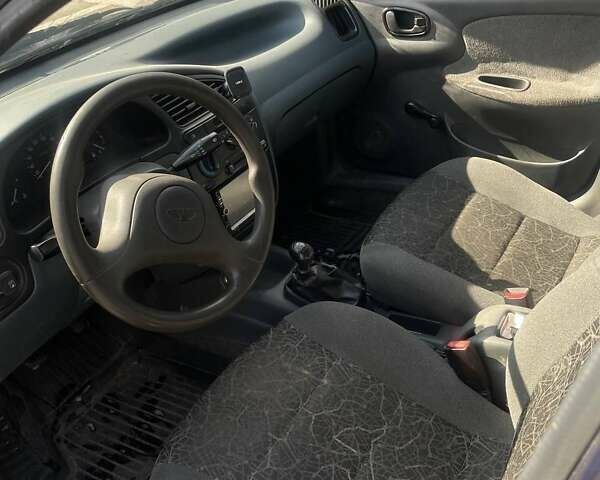 Синий Дэу Сенс, объемом двигателя 1.3 л и пробегом 270 тыс. км за 1600 $, фото 4 на Automoto.ua
