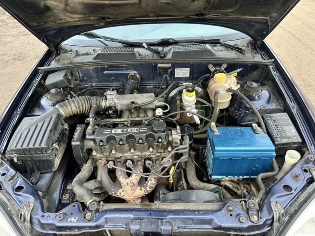 Синий Дэу Сенс, объемом двигателя 1.5 л и пробегом 224 тыс. км за 1300 $, фото 7 на Automoto.ua