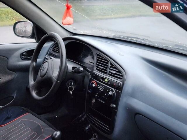 Синий Дэу Сенс, объемом двигателя 1.3 л и пробегом 356 тыс. км за 1150 $, фото 12 на Automoto.ua