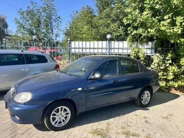 Деу Сенс 2005 у Миколаєві на Automoto.ua Синій Деу Сенс, об'ємом двигуна 1.6 л та пробігом 1 тис. км за 2500 $, фото 1 на Automoto.ua