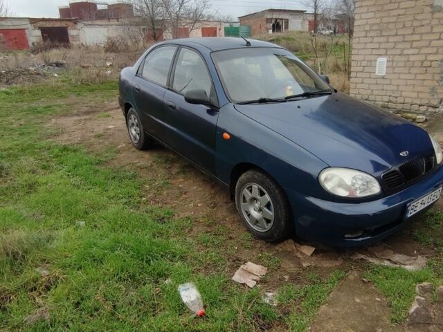 Синий Дэу Сенс, объемом двигателя 1.6 л и пробегом 157 тыс. км за 2500 $, фото 2 на Automoto.ua