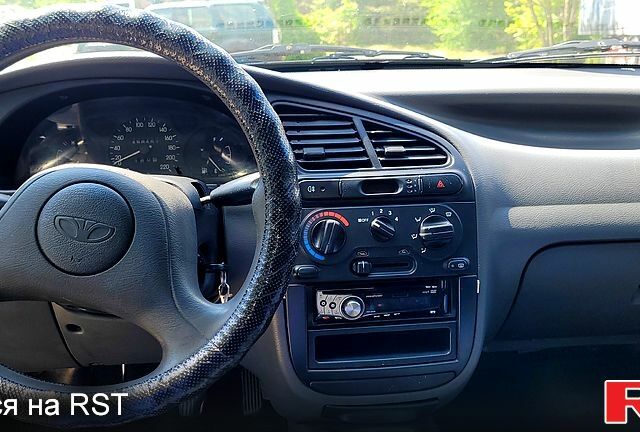 Синий Дэу Сенс, объемом двигателя 1.3 л и пробегом 459 тыс. км за 1500 $, фото 8 на Automoto.ua