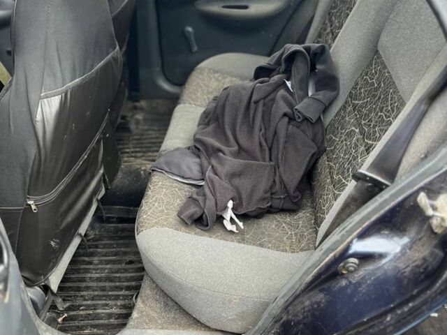 Синій Деу Сенс, об'ємом двигуна 1.3 л та пробігом 110 тис. км за 1100 $, фото 3 на Automoto.ua